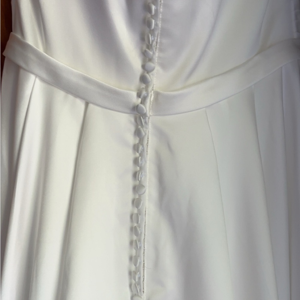 Birdie bridal size large Jesse wedding dress. Brand new never worn